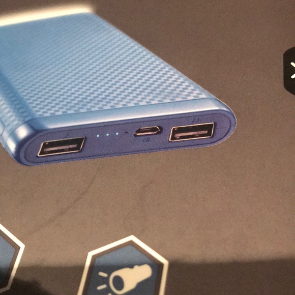 ReCharge Charge Power Bank Dual USB Flashlight NEW - Picture 14 of 16